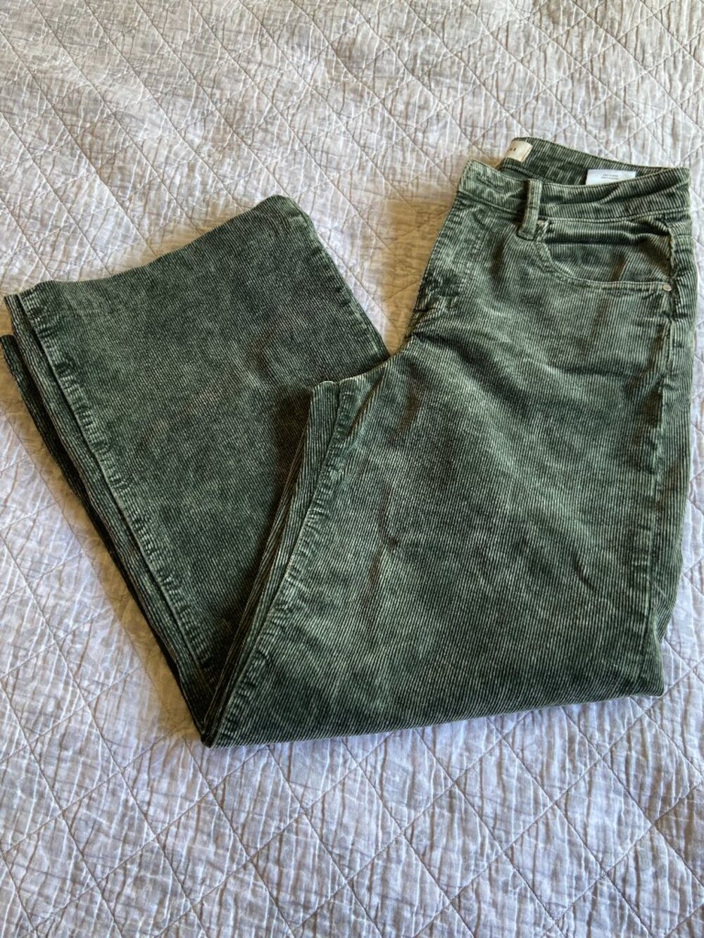 RISEN Los Angeles HIGH RISE WIDE LEG CORDUROY Pants